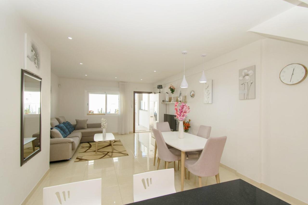 059 Luxury Bungalow - Ac/Wifi Torrevieja Exterior photo